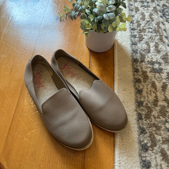 Jelly Pop Tan Slip-Ons - Picture 2 of 6